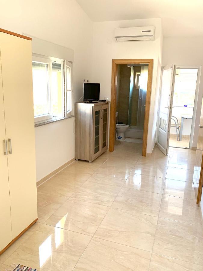 Apartments Buba Vir Eksteriør bilde