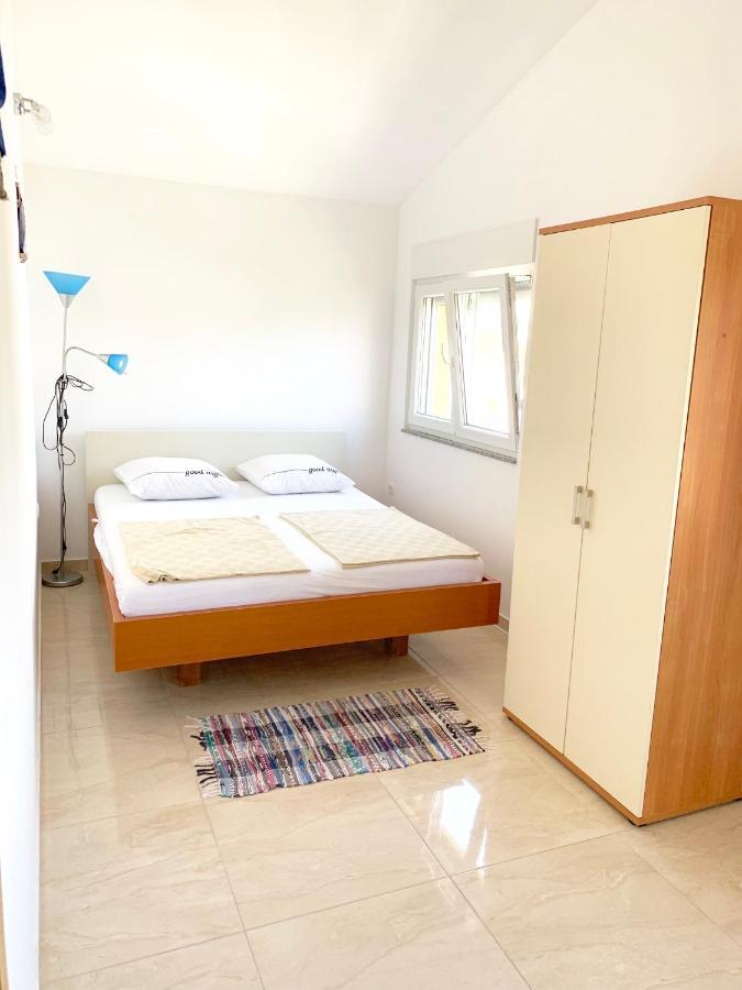 Apartments Buba Vir Eksteriør bilde